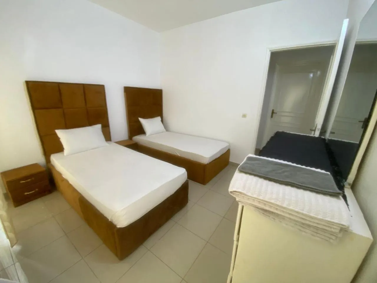 Apartment Appartement Meuble 3 Chambres Cite Mixta Dakar